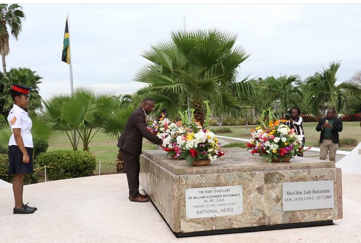 On February 24, 2024, BITU’s President-General Senator Kavan Gayle, CD, laid a floral tribute at the National Heroes Park, to mark the 140th Anniversary of the birth of the Right Excellent Sir Alexander Bustamante, National Hero of Jamaica.   The Bustamante Industrial Trade Union (BITU), formed by Sir William Alexander Bustamante, and built on the backs of stalwarts like the Most Honourable Hugh Lawson Shearer, is maintaining one of our key tenets, that of improving the capacity of workers.